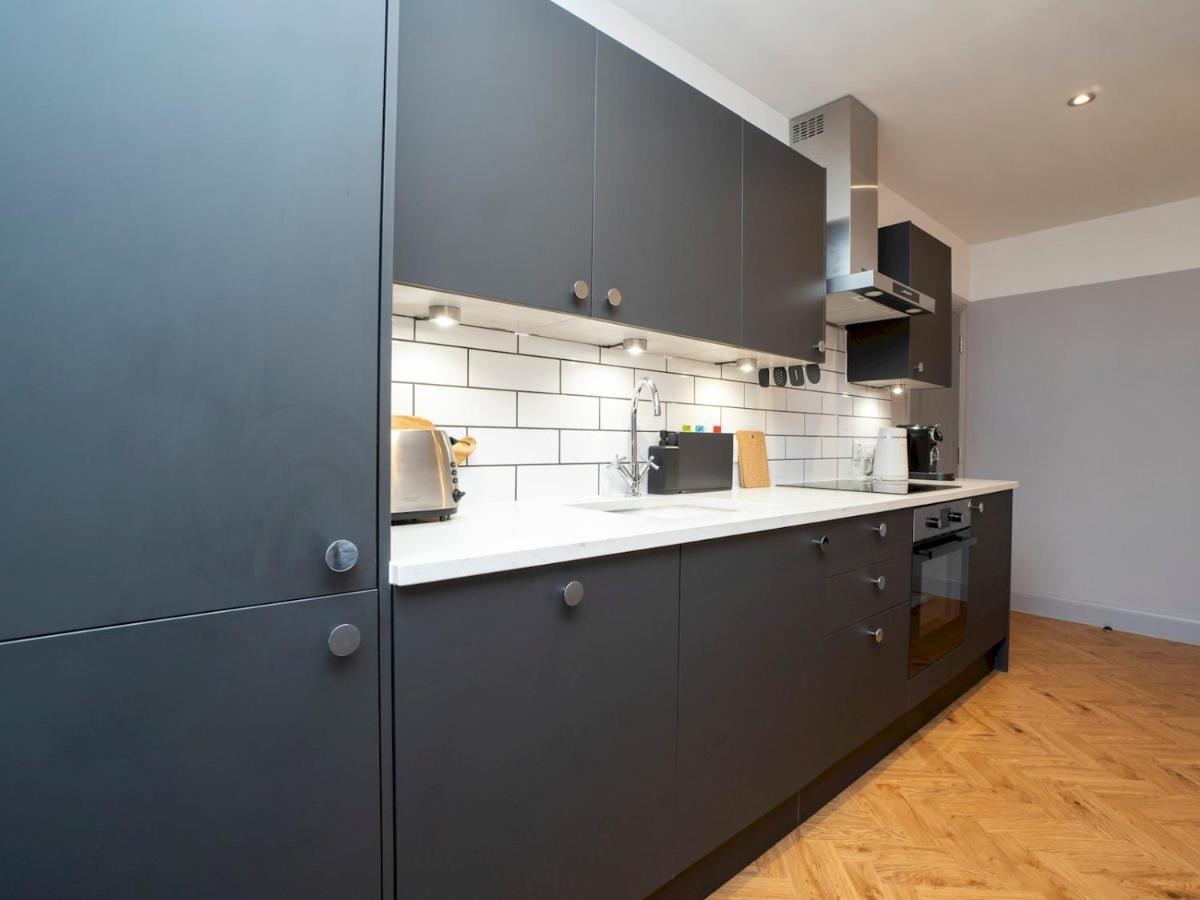 Pass The Keys Stunning 2 Bed Retreat In The Heart Of Bath Apartman Kültér fotó